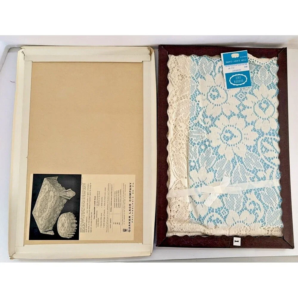 Quaker Lace new box